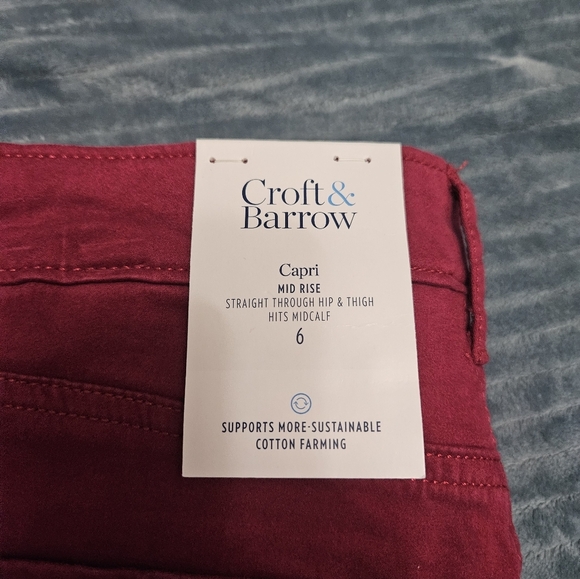 NWT! croft & barrow Women's Red Skinny Pants! - Picture 2 of 9